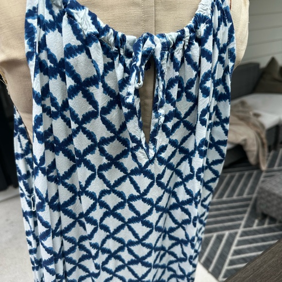Rock Flower Paper maxi dress. Navy and white woven pattern. Comfy and flowy. - Picture 4 of 5
